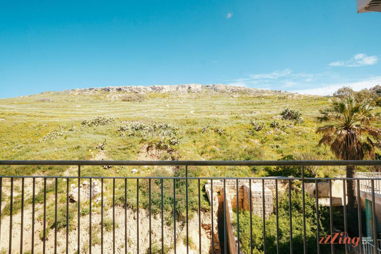 Glamorous With Panoramic Views